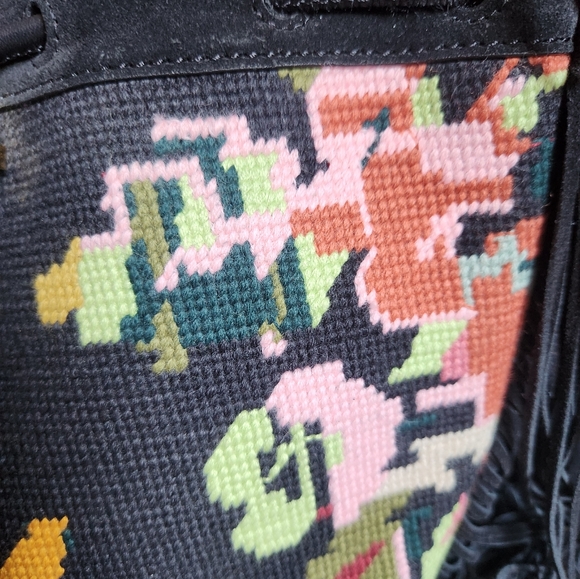 Ralph Lauren Embroidery and Suede Crossbody Bag - LIKE NEW - Picture 4 of 11